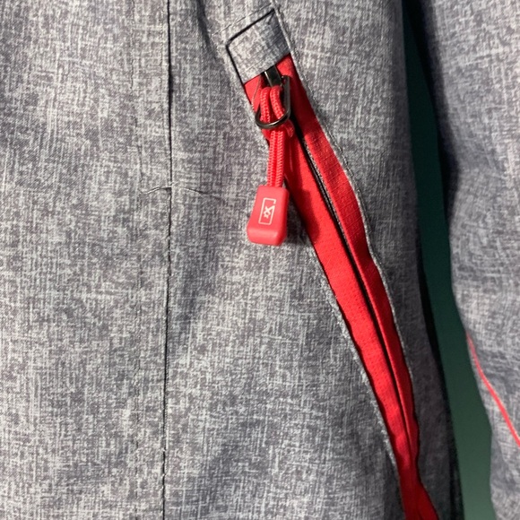 Women’s Zeroxposur Grey/Red 3 in 1 jacket with hood 1 size Medium EUC - Picture 11 of 14